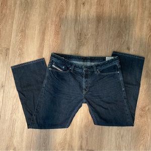 CLEARANCE: DIESEL Men’s Straight Leg VIKER Jeans